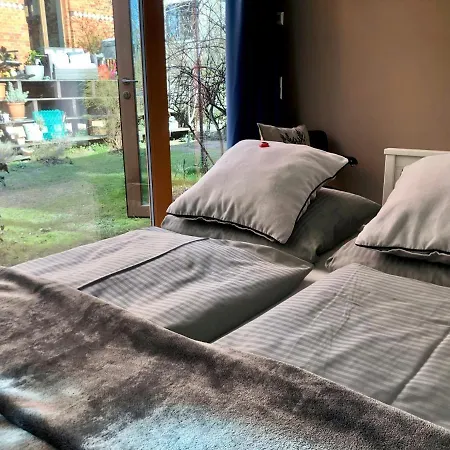 Дом отдыха Tiny House In Rummelsburg *